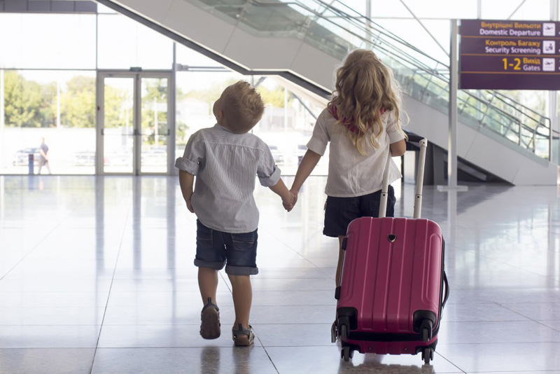 Orientação Viagem com Menores Aeroporto Internacional Galeão Rio de Janeiro